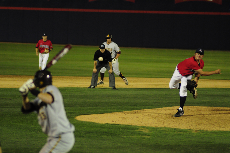 Arizona relief pitcher Tyger Talley throws a pitch against ASU on April 16.  The Wildcats won 10-9 in dramatic fashion as Talley went 0.2 innings and allowed one earned run. Tyler Baker/Arizona Daily Wildcat