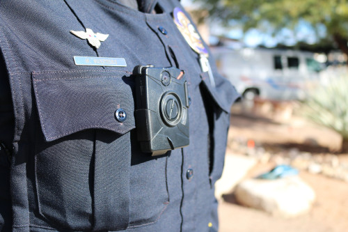 Body+cameras+gaining+favor+in+AZ+police+departments