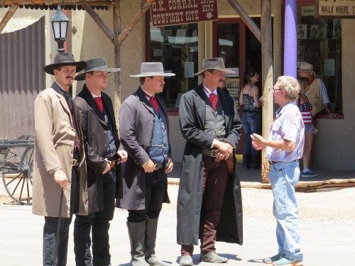 A visitor to Tombstone chats with historical re-enactors on Allen Street. (Photo by: Kaleigh Shufeldt/Arizona Sonora News)
