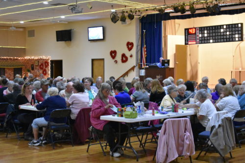 Snowbirds and winter visitors playing bingo at an RV resort. Photo by Christian Torres/ Arizona Sonora News Service
