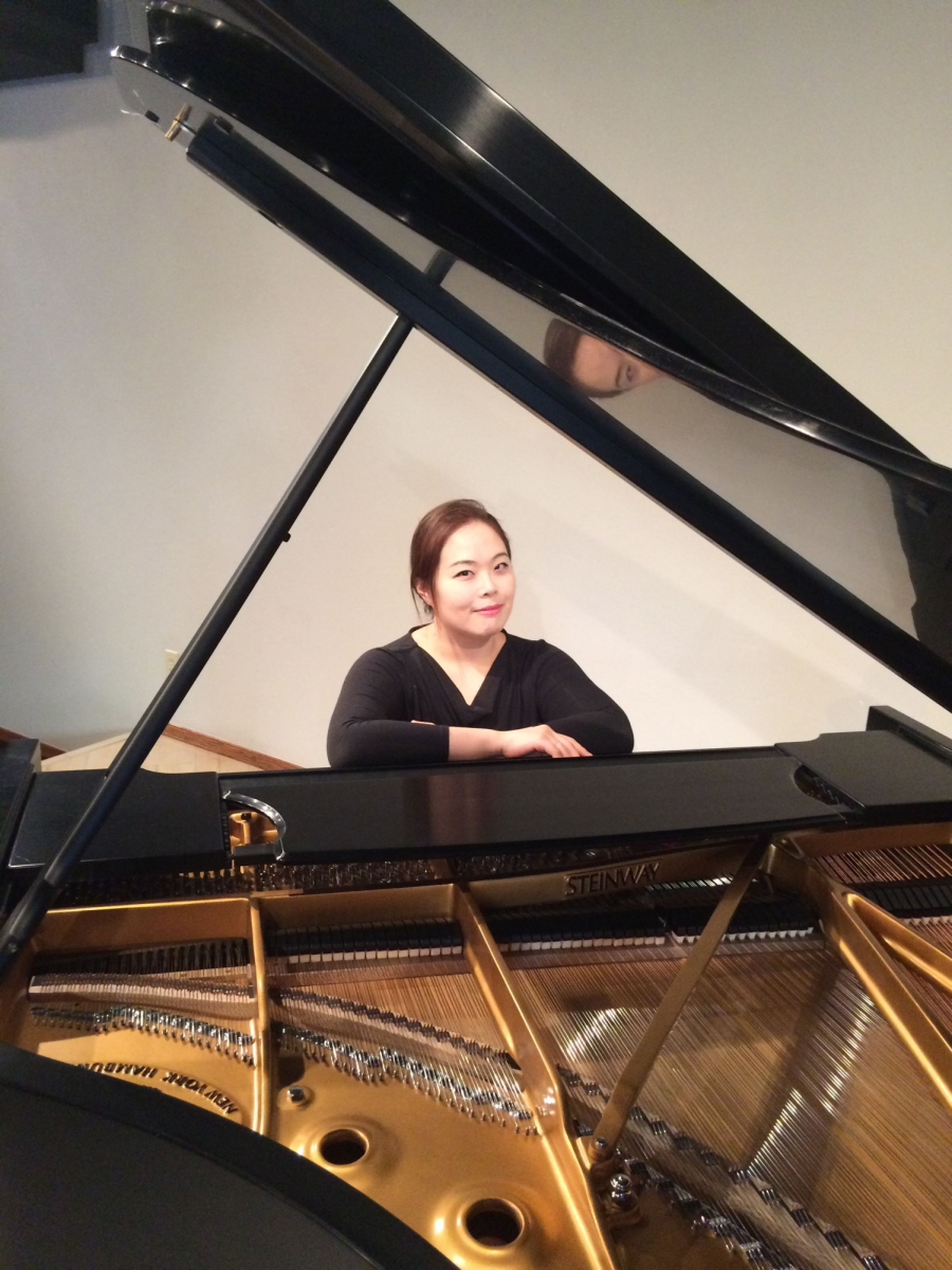 Piano soloist Soo Yoen Kim will perform at COT’s Celebrating Women concert on March 15-16, 2025. (Photo courtesy of the Civic Orchestra of Tucson). 