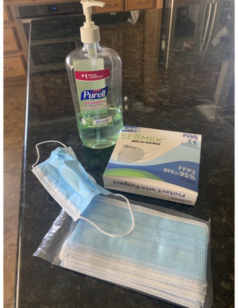 A week’s worth of Covid-19 supplies. (Photo by Jessica Henderson/El Inde).