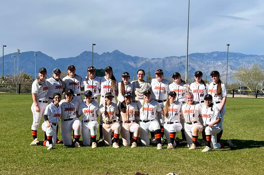 The University of Jamestown Jimmies pose for a team photo. (Photo courtesy of Kevin Gall)